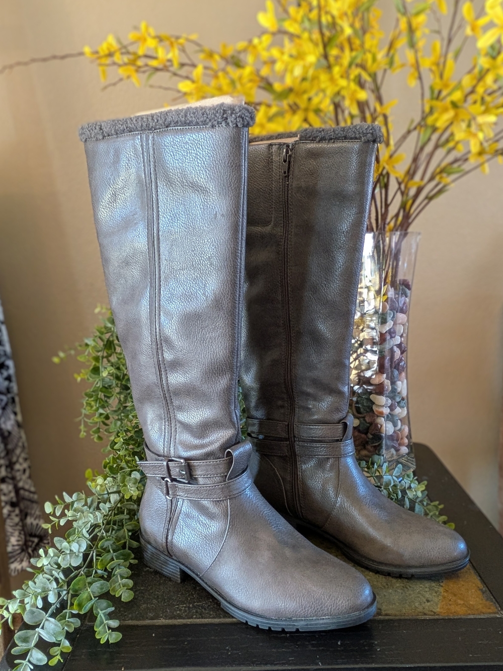 NWT! Naturalizer Knee High Boots in GREY Size 10M